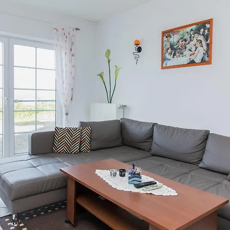 Modern In Hunsruck With Terrace Apartment *