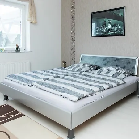 Modern In Hunsruck With Terrace * Morbach